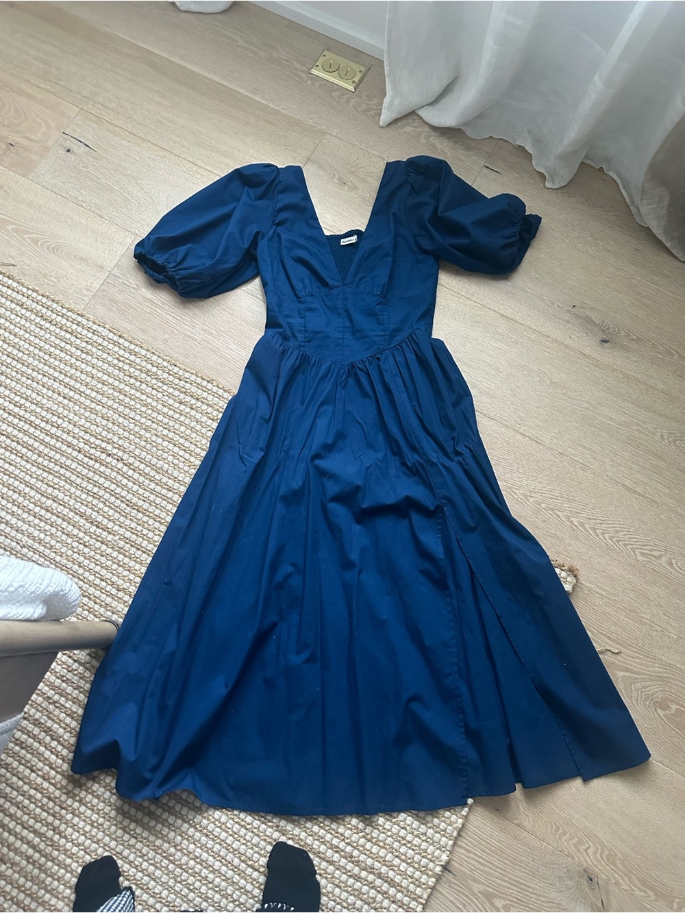 Abercrombie & Fitch Navy Puff Sleeve Maxi Dress
